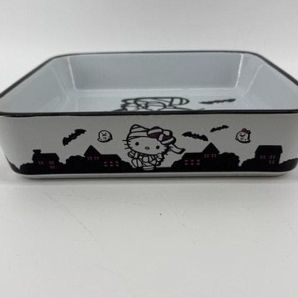 Hello Kitty Halloween Mummy Vampire Ceramic Square Baker Dish Zrike Brands 8in - Picture 4 of 9